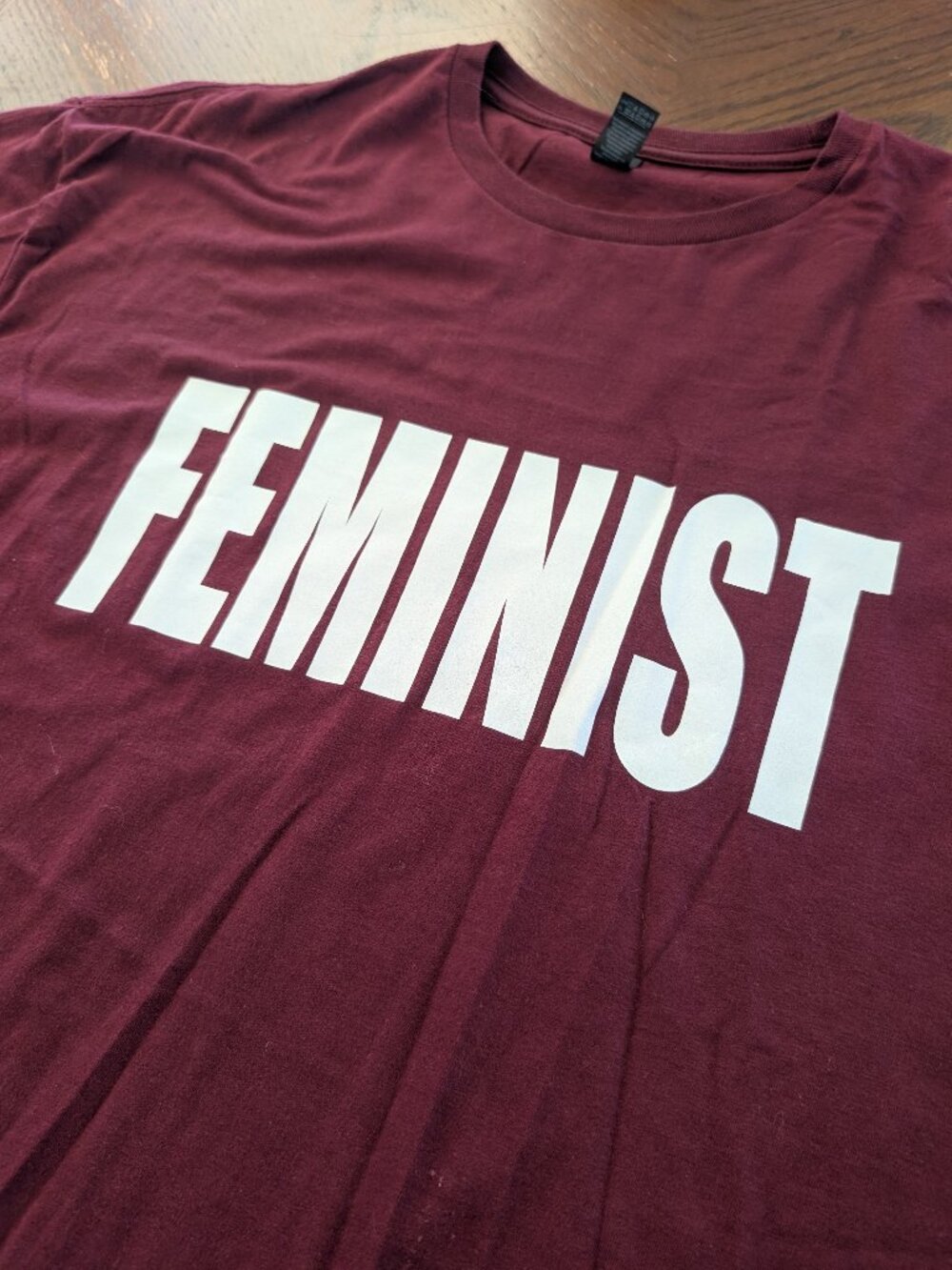 Feminist Short Sleeve T-shirt Adult Mens XL - Unisex Gildan red Maroon